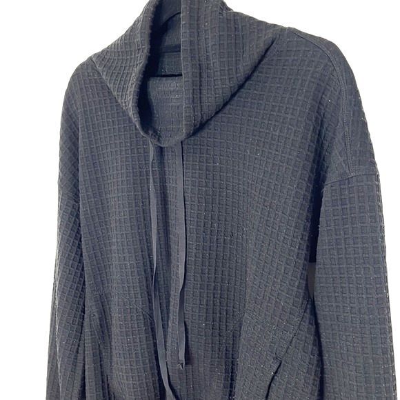 Max Studio High Neck Black Sweater Size Small - Picture 3 of 11